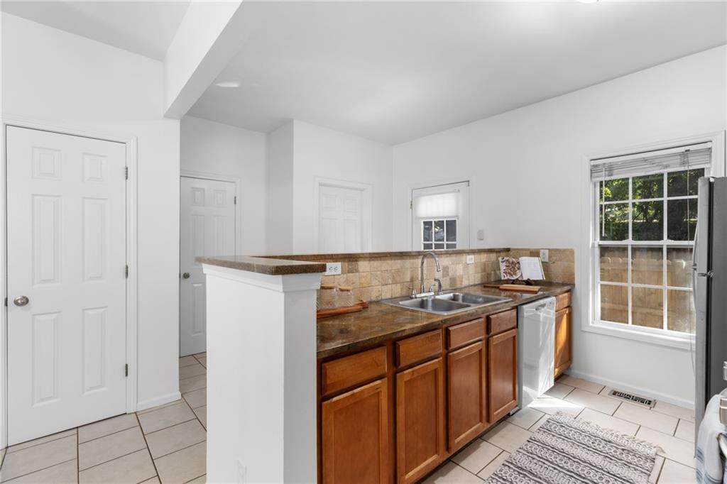 118 Whitefoord Avenue SE