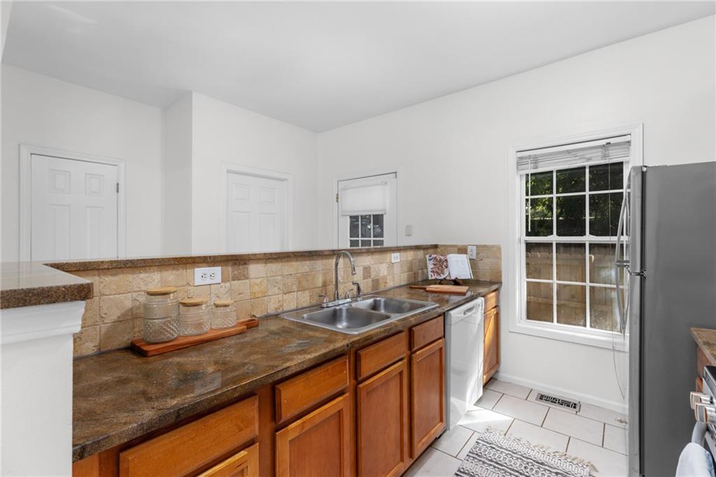 118 Whitefoord Avenue SE