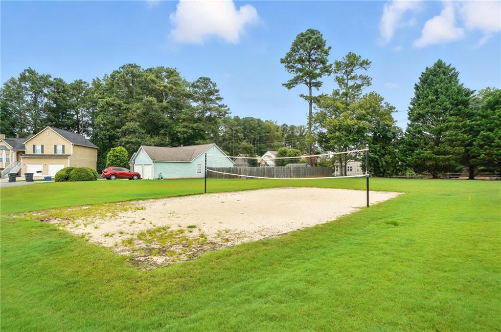 2740 Lake Park Ridge W