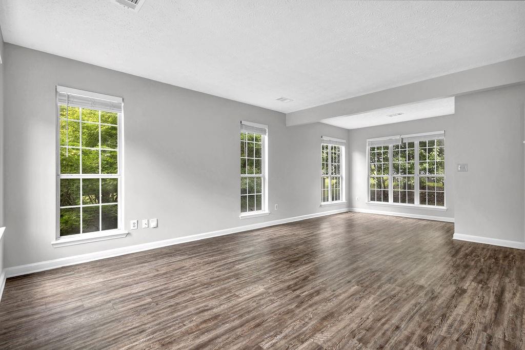 2584 Shadowbrook Drive