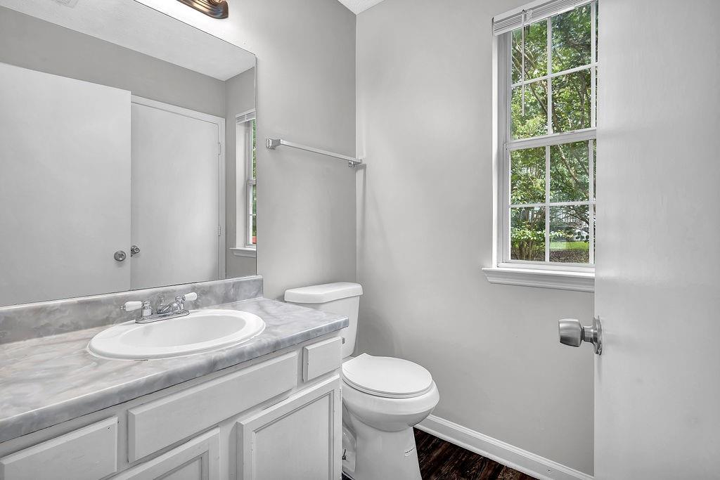 2584 Shadowbrook Drive