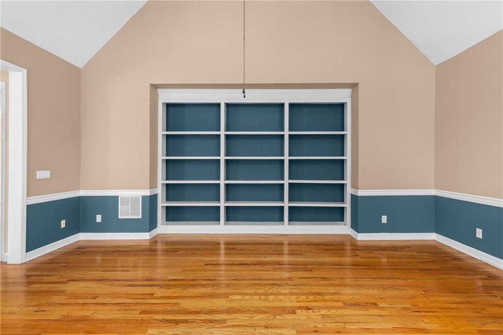 105 Kensington Pond Court