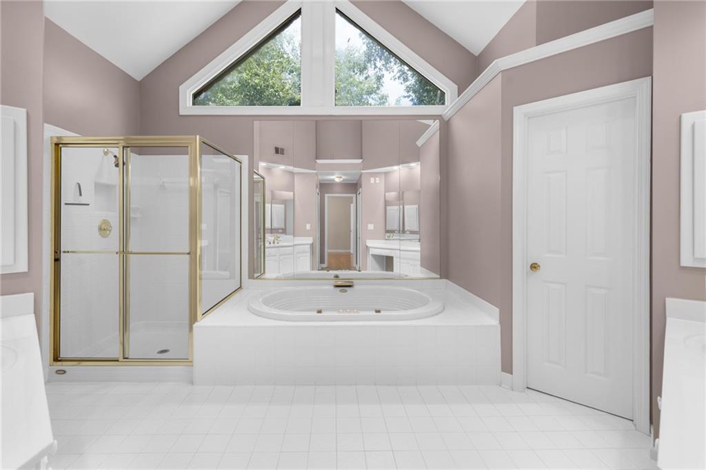 105 Kensington Pond Court