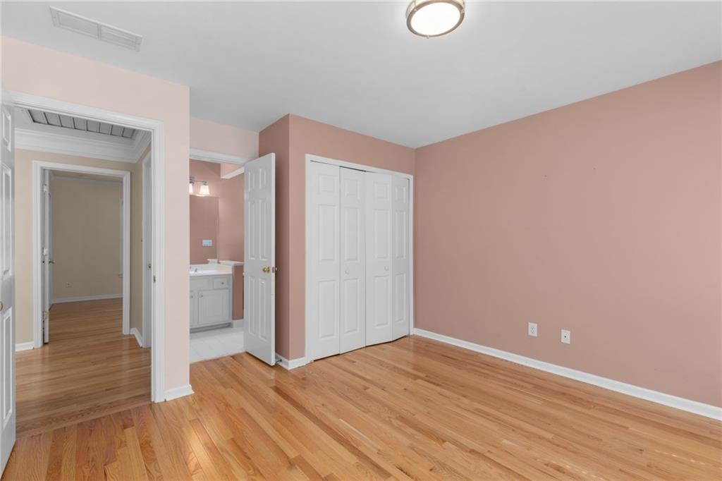 105 Kensington Pond Court