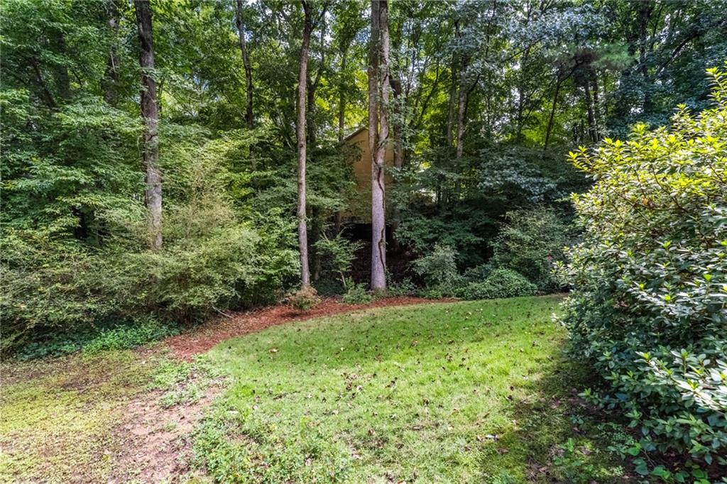 105 Kensington Pond Court