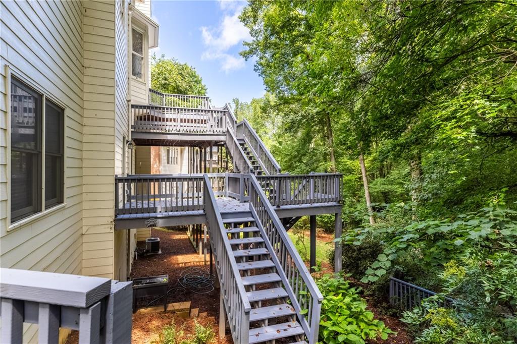 105 Kensington Pond Court