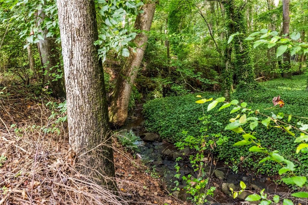 105 Kensington Pond Court