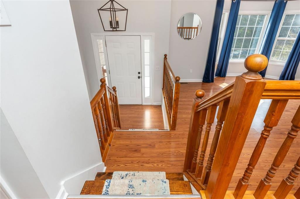 160 SUMMER LAKE Drive