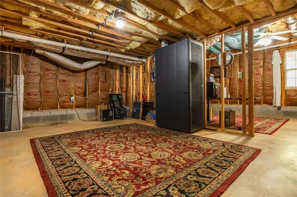 160 SUMMER LAKE Drive