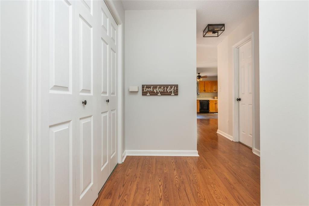 160 SUMMER LAKE Drive