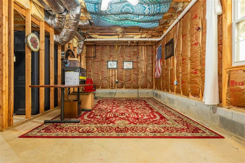 160 SUMMER LAKE Drive