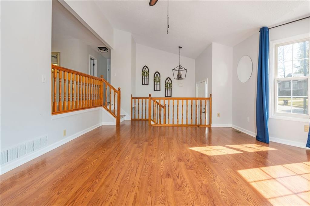 160 SUMMER LAKE Drive