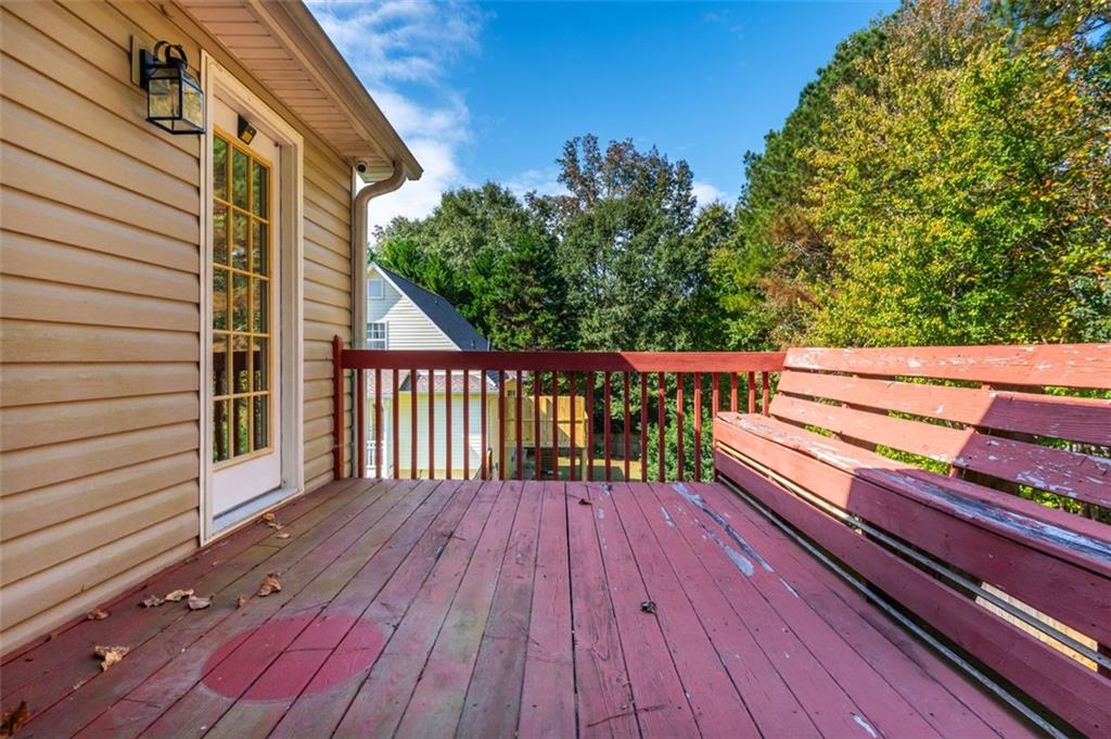 160 SUMMER LAKE Drive