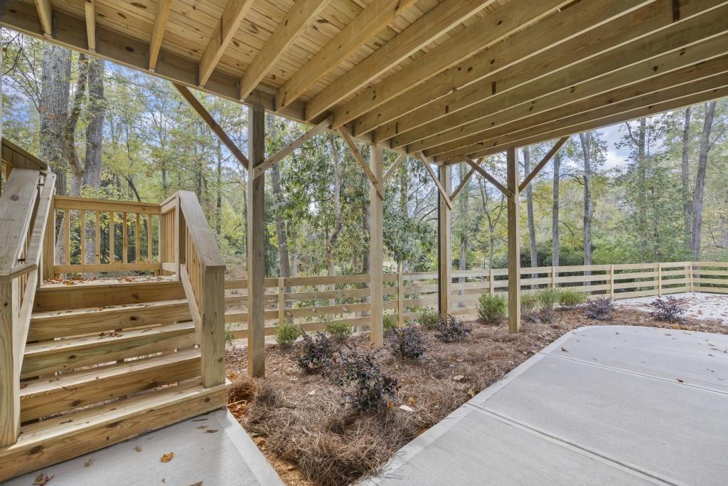 611 Foster Park Lane