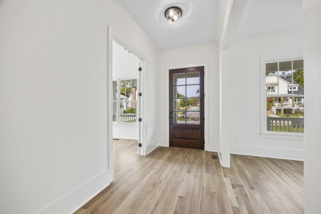 611 Foster Park Lane