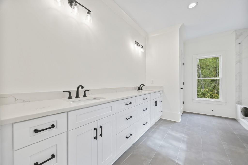 611 Foster Park Lane