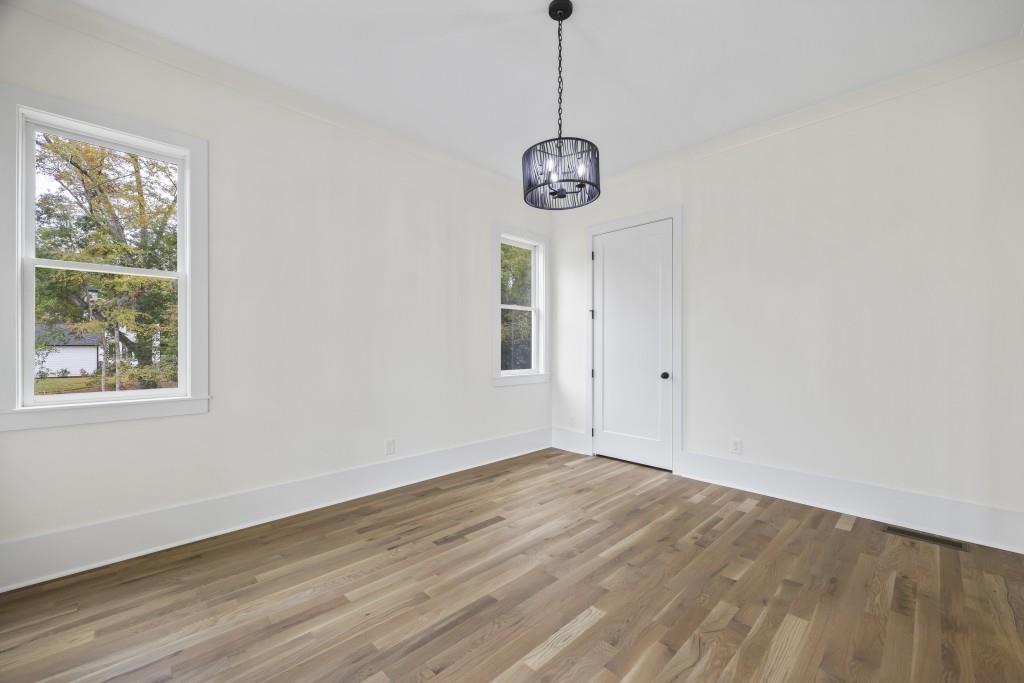 611 Foster Park Lane