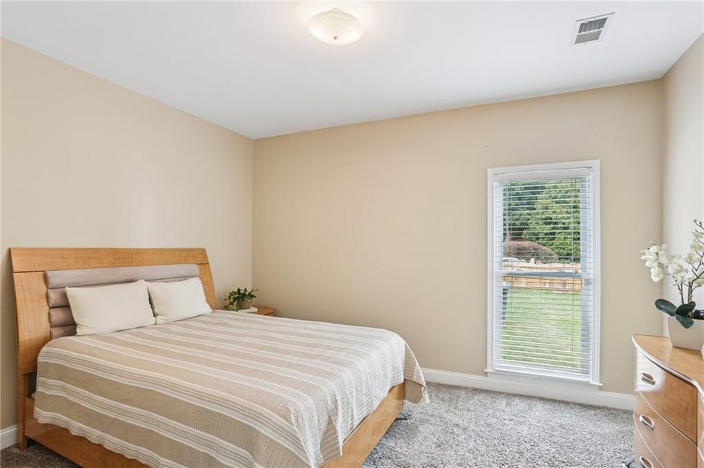 611 Alexander Farms Lane SW