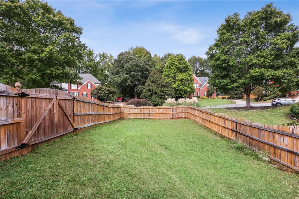 611 Alexander Farms Lane SW