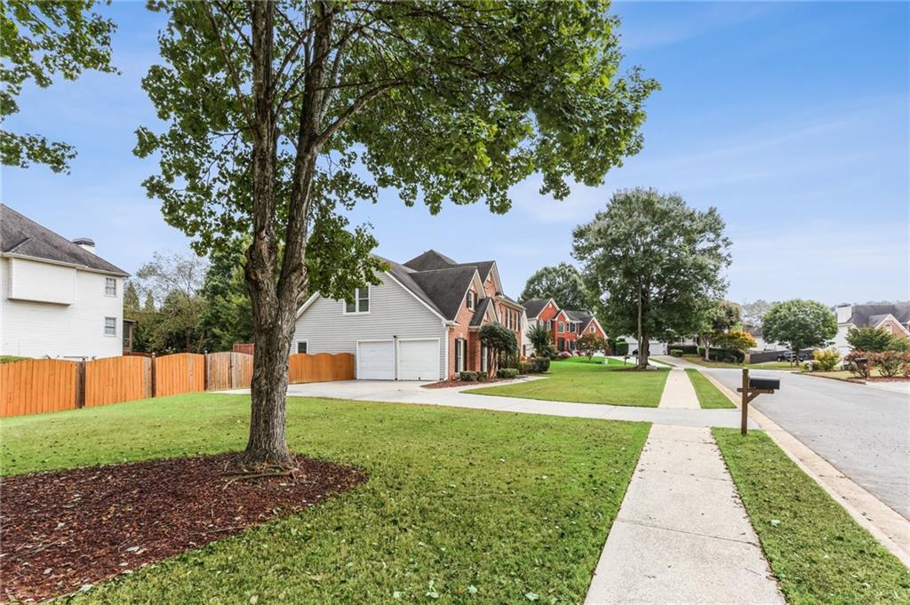 611 Alexander Farms Lane SW