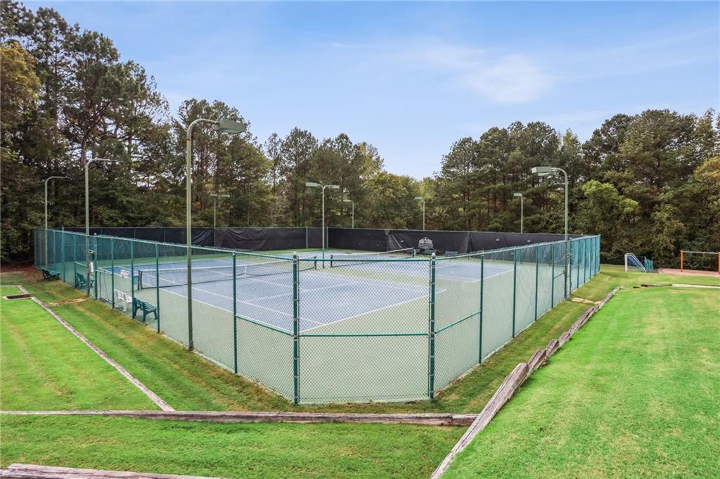 611 Alexander Farms Lane SW