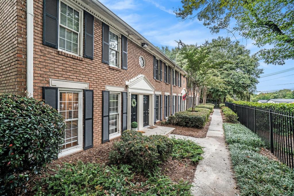 1101 Collier Road NW Unit B1