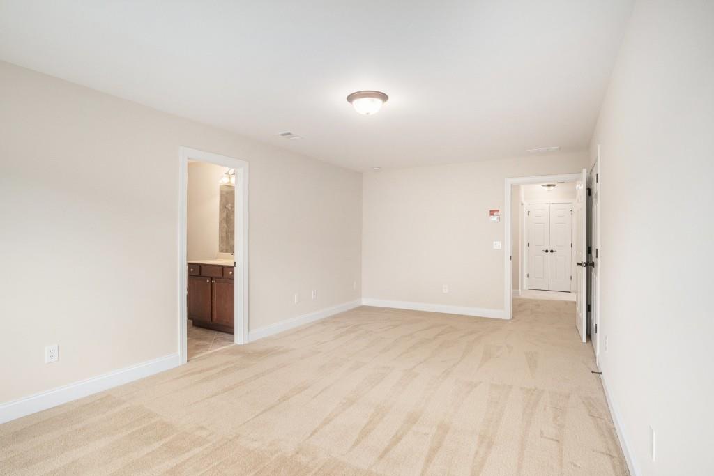 439 Bishopton Street