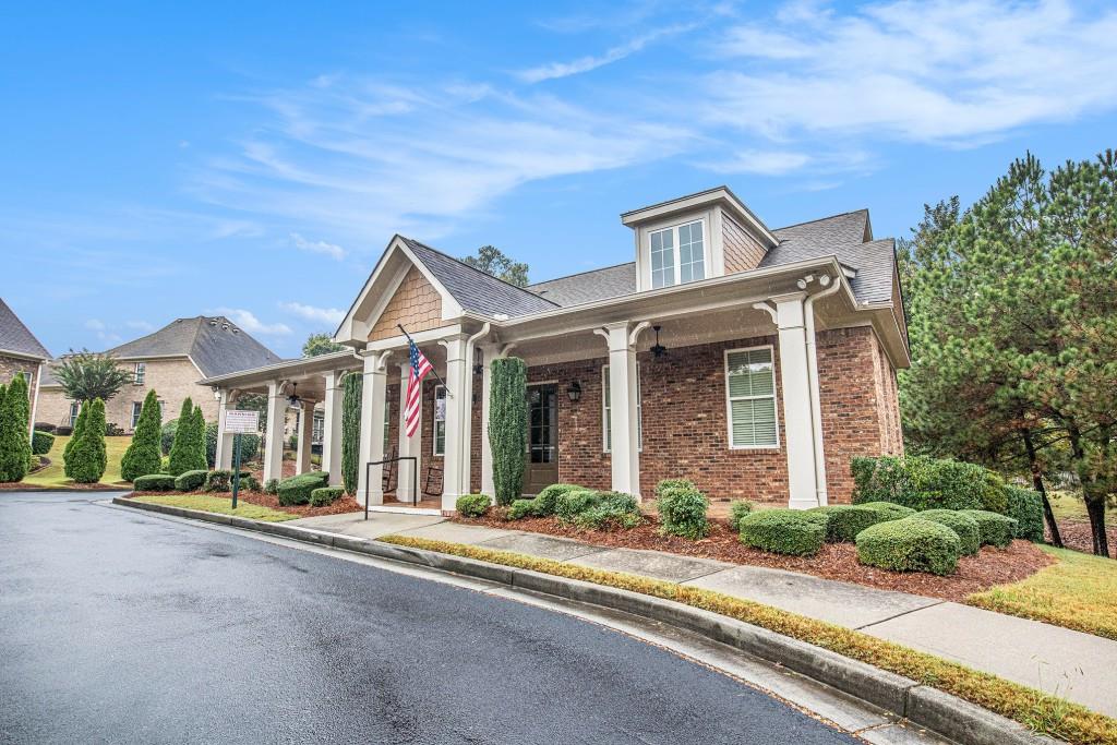 439 Bishopton Street