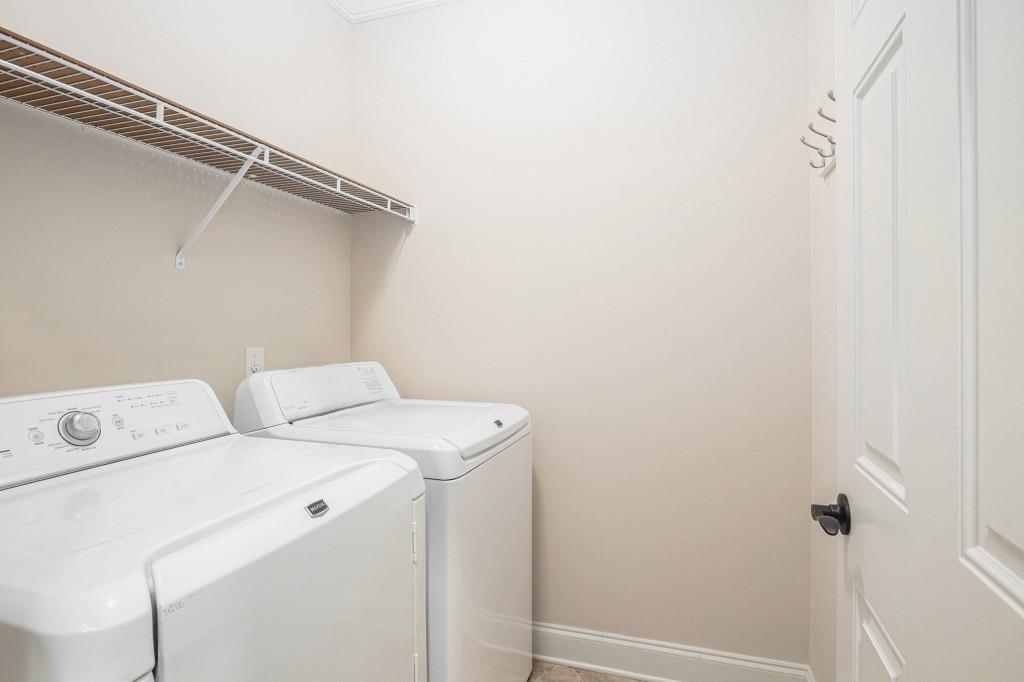 439 Bishopton Street