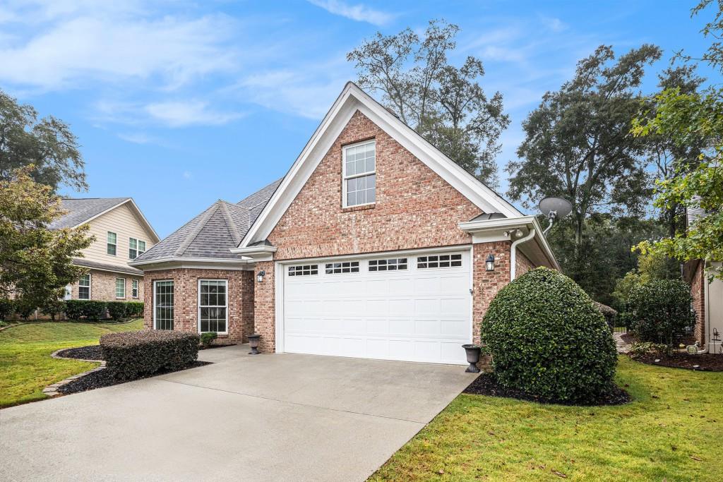 439 Bishopton Street