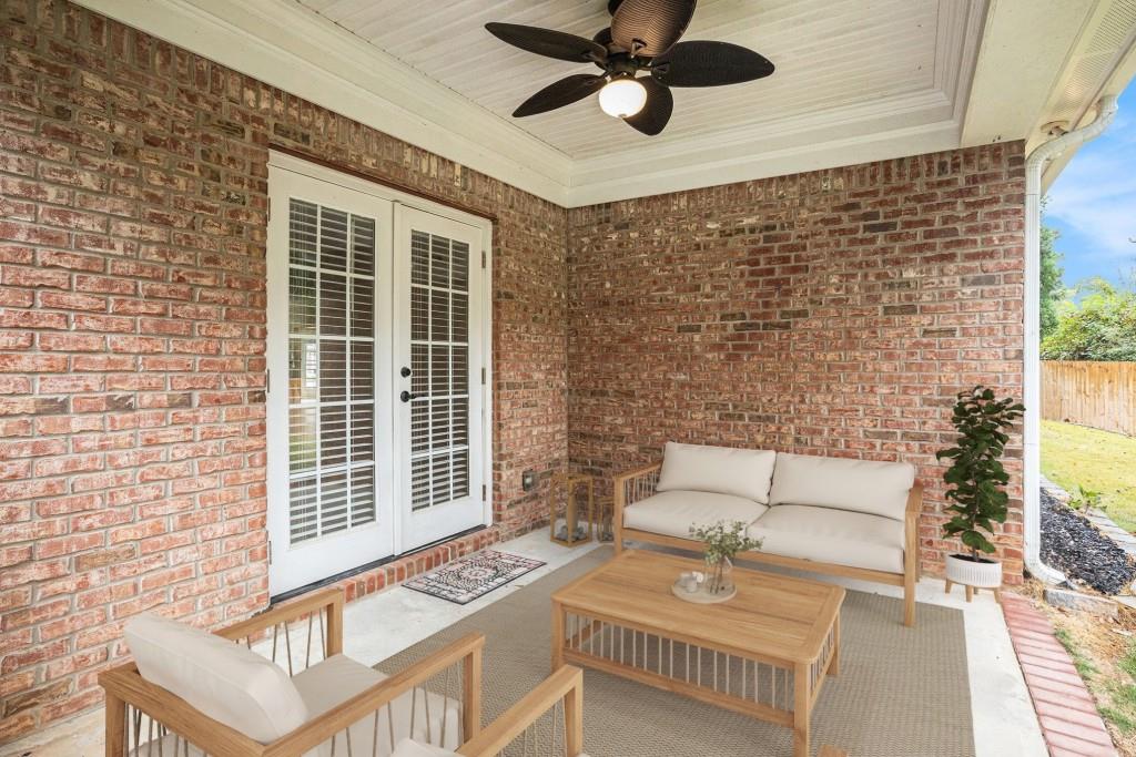 439 Bishopton Street