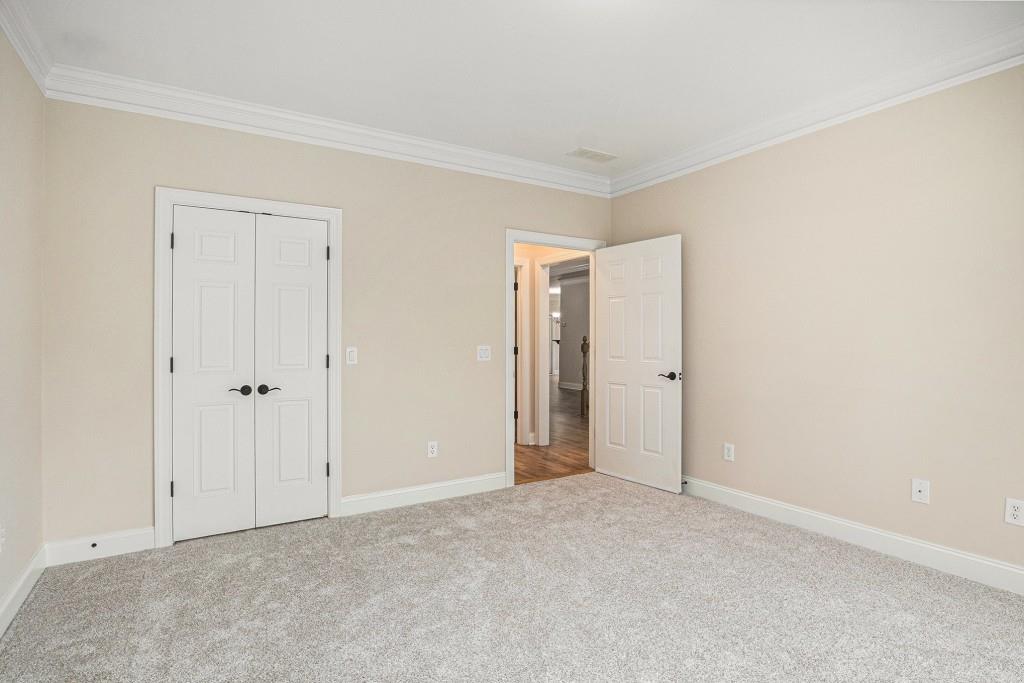 439 Bishopton Street