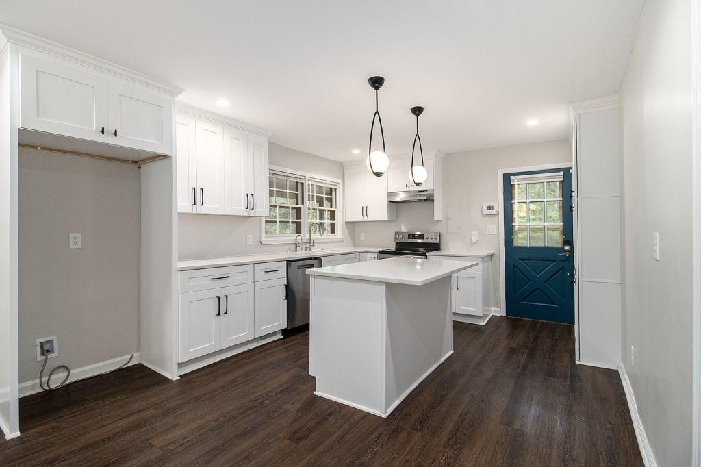 1187 Silver Hill Road