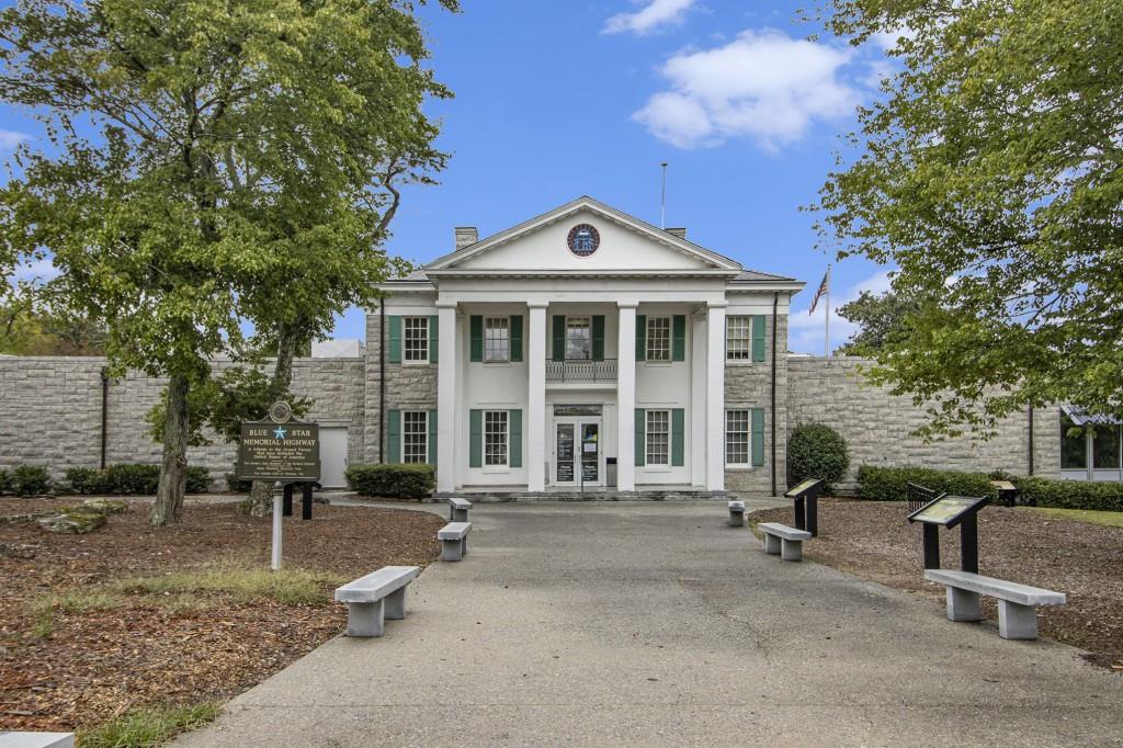 1187 Silver Hill Road