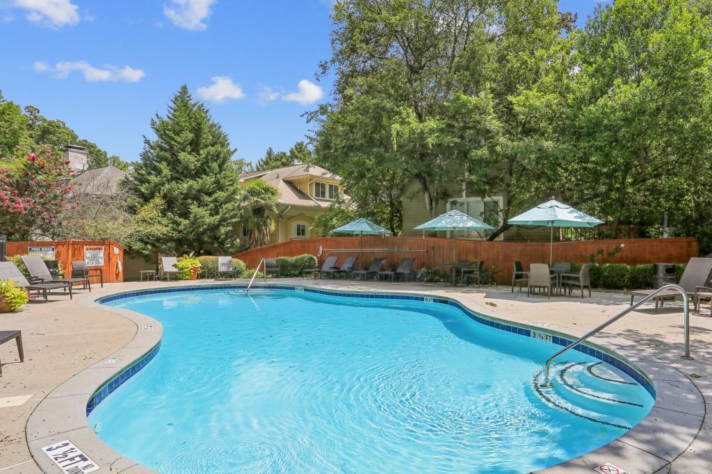 175 15th Street NE Unit 201