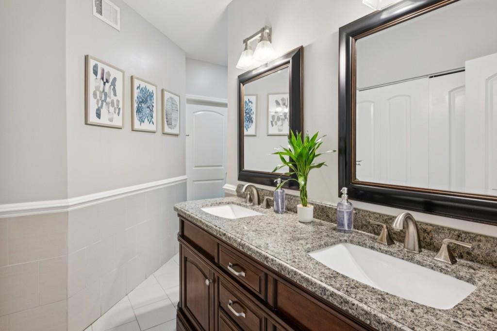 175 15th Street NE Unit 201