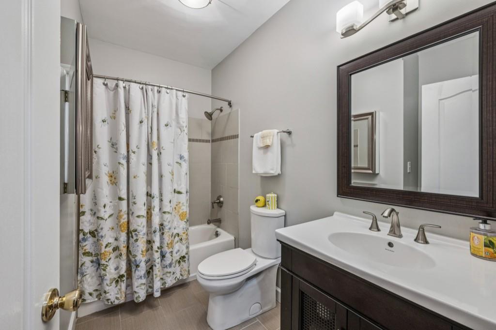 175 15th Street NE Unit 201