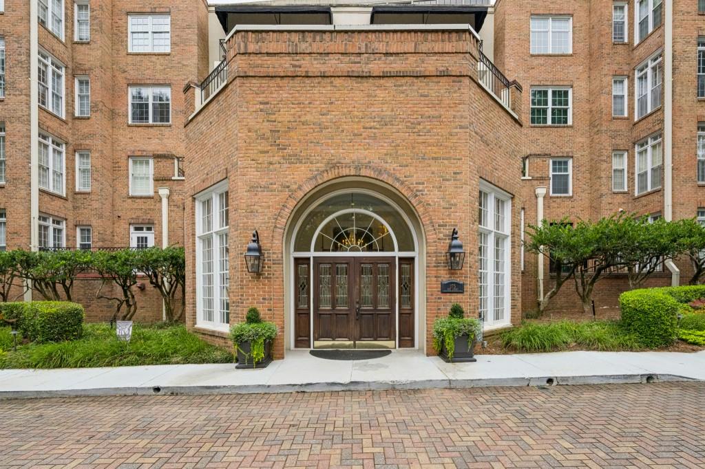 175 15th Street NE Unit 201