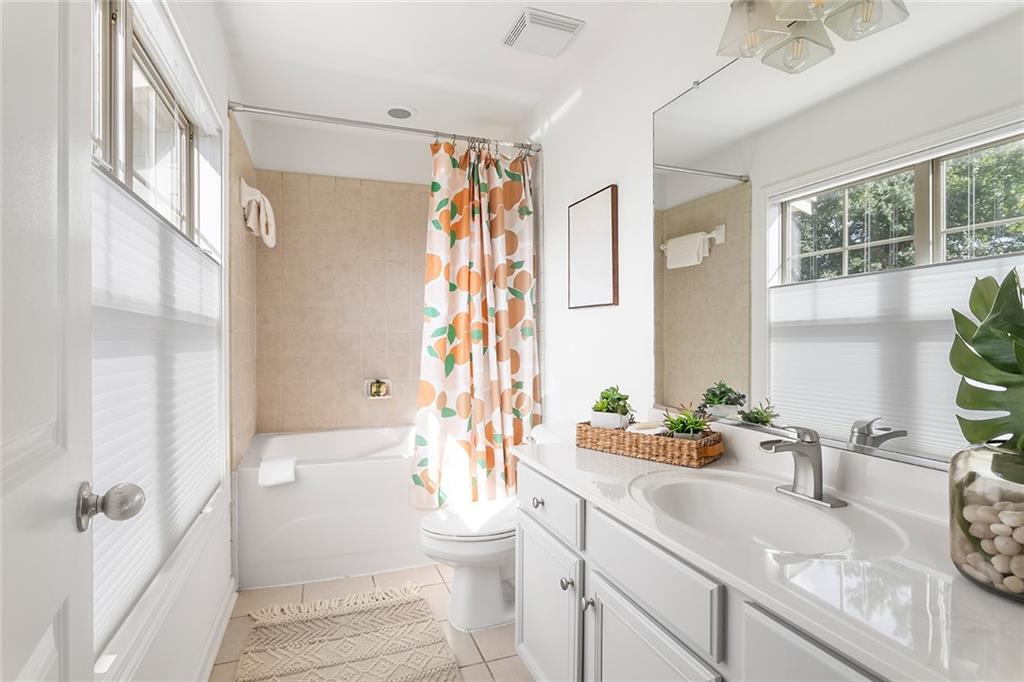 655 Mead Street SE Unit 4