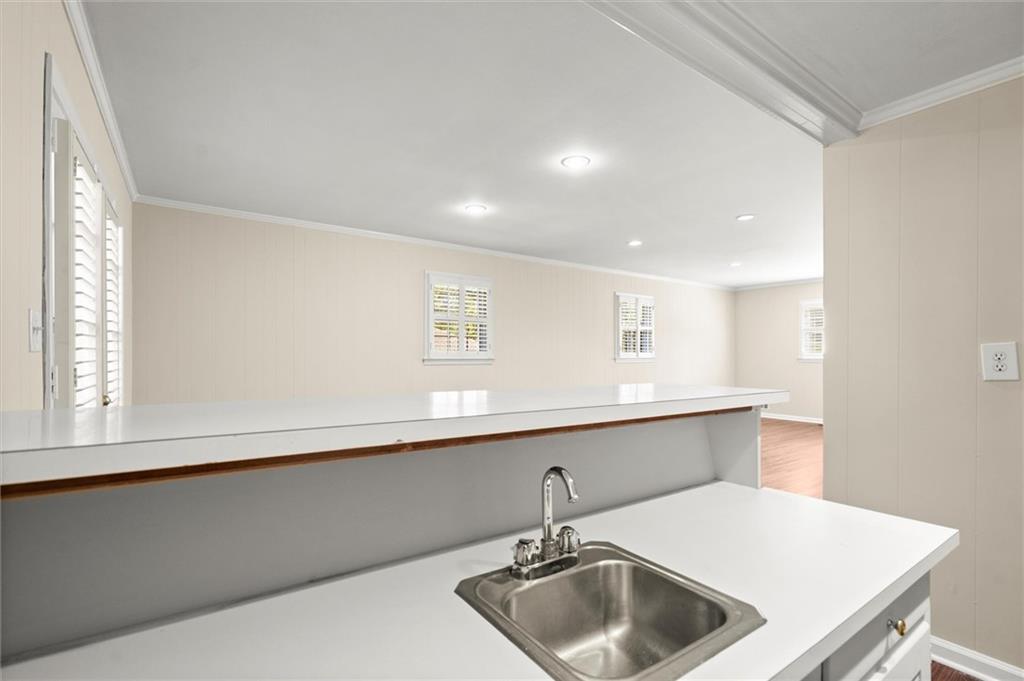 1728 Stonecliff Court