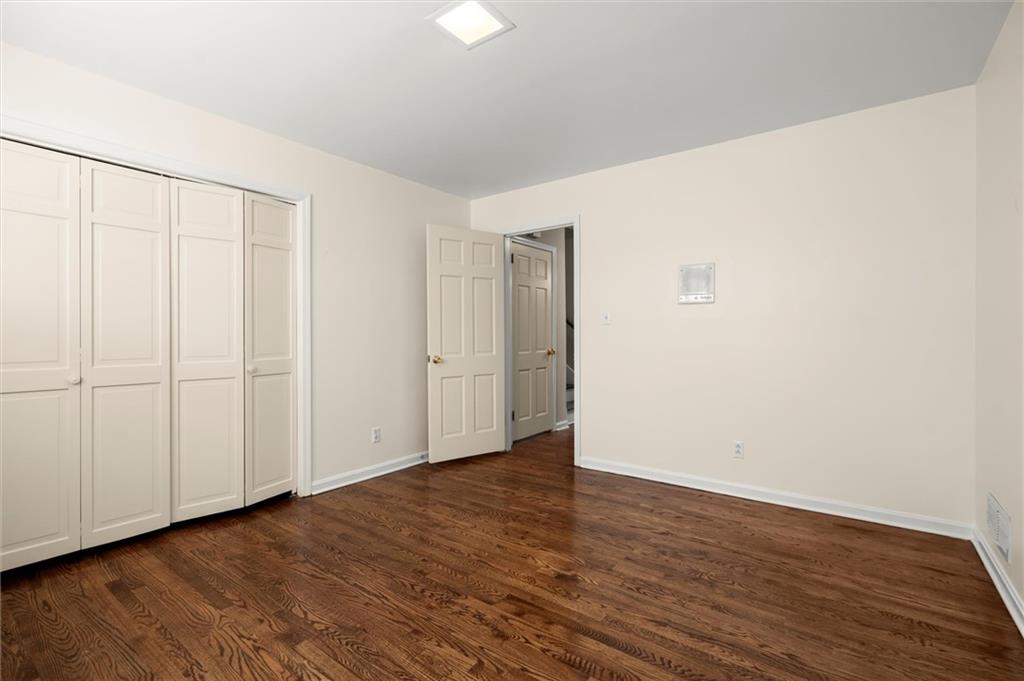 1728 Stonecliff Court