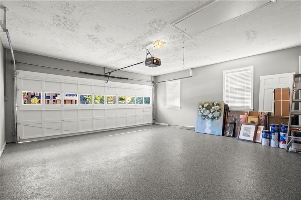 1728 Stonecliff Court