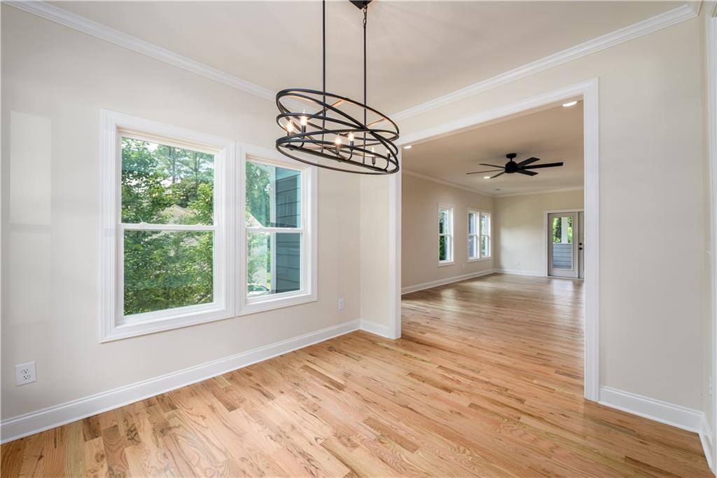 387 Hillside Drive SW