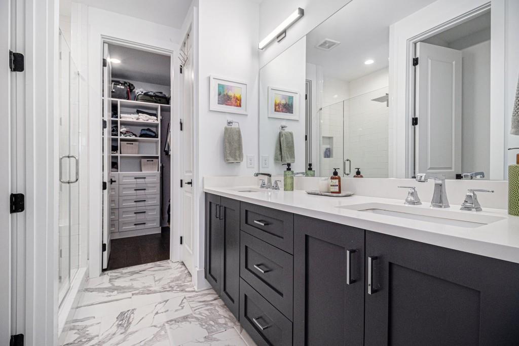 366 Gibson Street SE