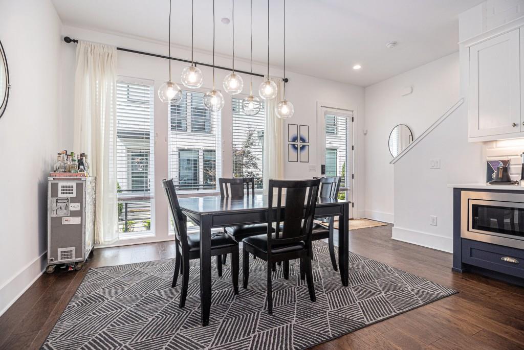 366 Gibson Street SE