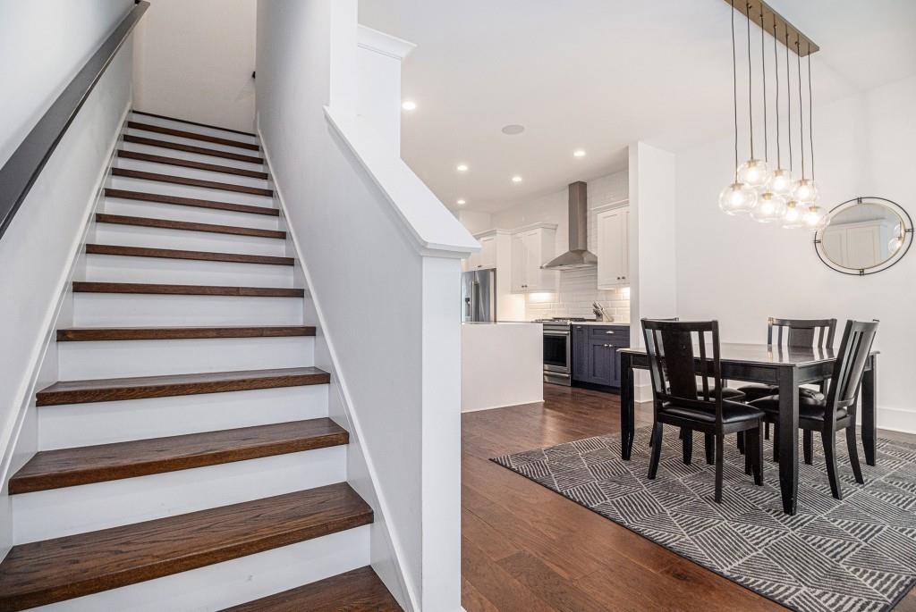 366 Gibson Street SE