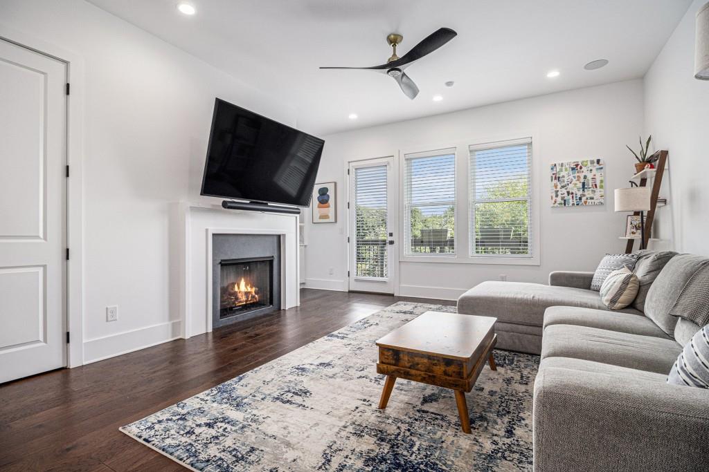 366 Gibson Street SE