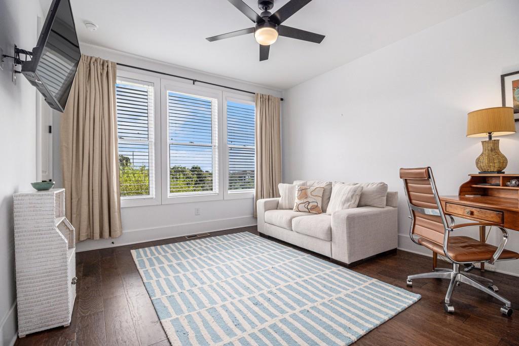 366 Gibson Street SE