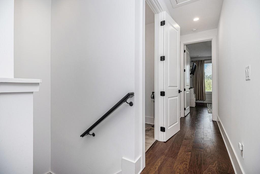 366 Gibson Street SE