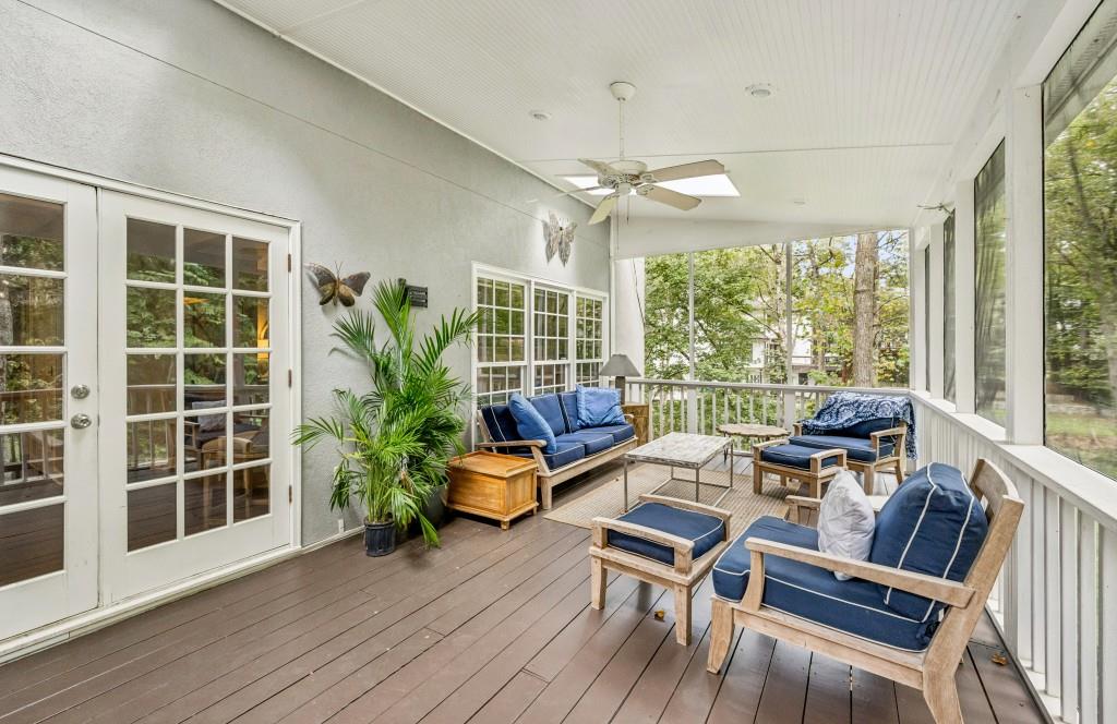 2730 Rangewood Drive NE